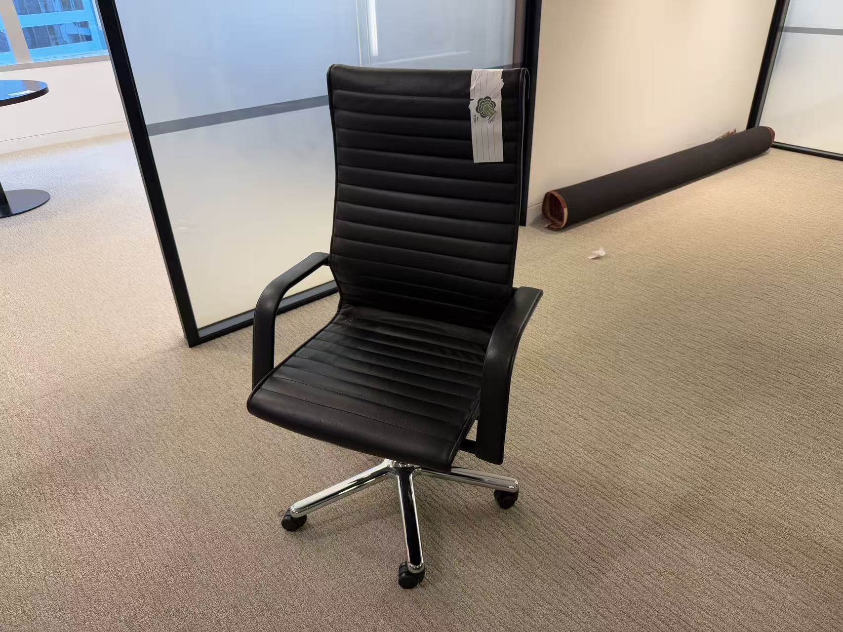 德國品牌Wilkhahn二手黑色條紋真皮辦公椅轉椅