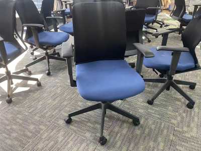 進口品牌Kokuyo二手辦公椅轉椅